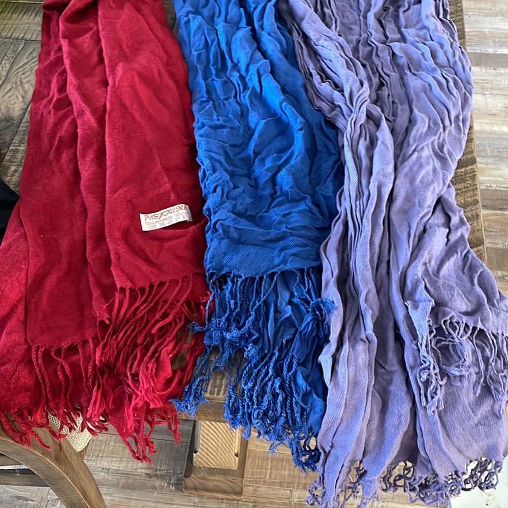 Scarf bundle - Picture 5 of 5